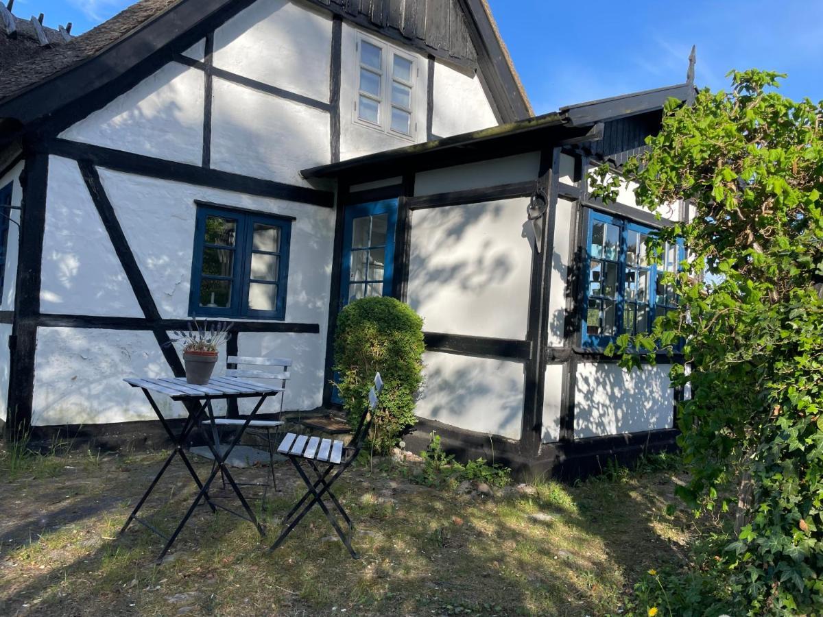 Vaerelser I Historisk Hus Med Sjael Og Atmosfaere Helsinge Dış mekan fotoğraf